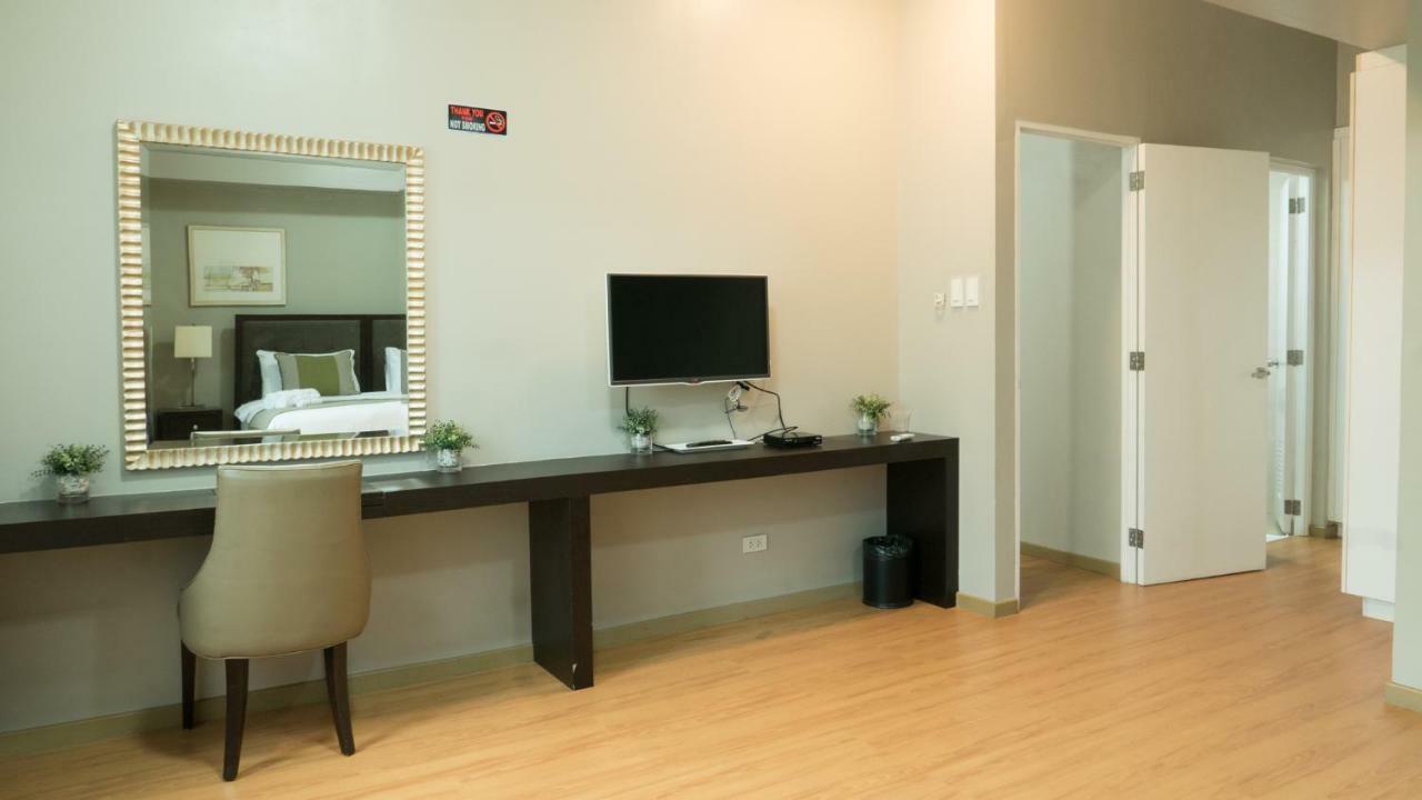 Avant Serviced Suites - Personal Concierge Manila Exterior photo